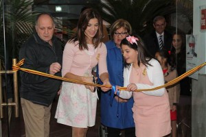 Catarroja inaugura la exposición de los bocetos falleros - Hortanoticias.com
