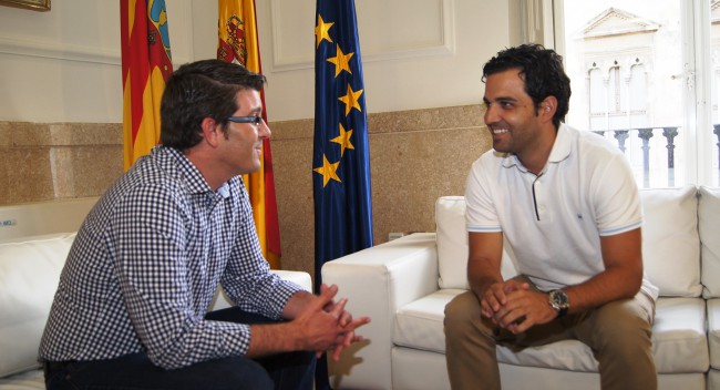 Jorge Rodríguez junto a alcalde Paterna,   J.Antonio Sagredo2
