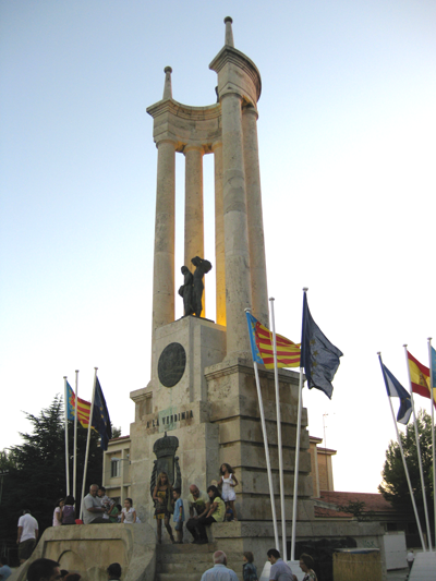 monumento-al-vino