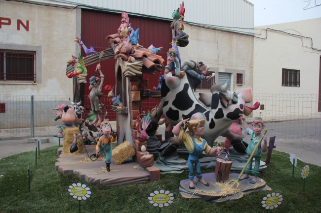 Falla Trinquet - monument infantil