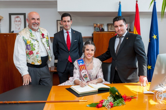 Firma fallas libro de oro-4