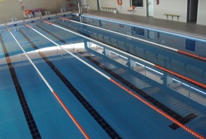 Piscina cubierta Almássera