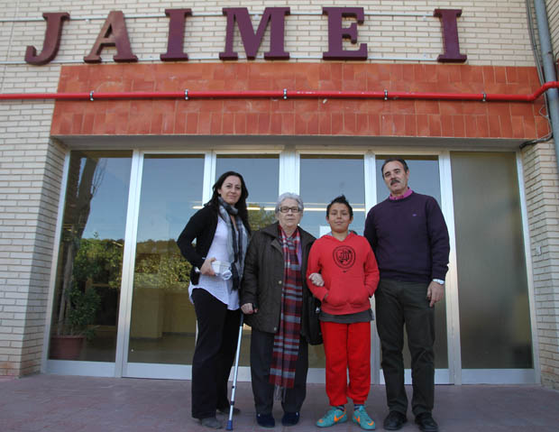 Los colegios Jaime I y Lloma Llarga recaudan 1.200 euros para el comedor social de Carmen Roca