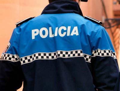 Les Cortes dan carpetazo al caso Uniformes al no permitir contratar uniformes de la policía local distintos a los de la normativa