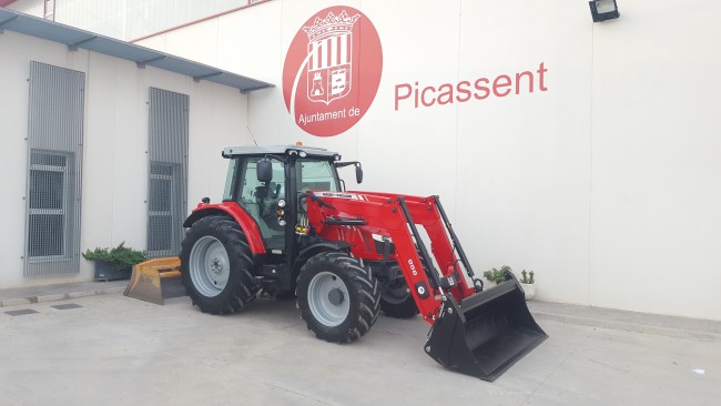 Picassent adquireix un nou tractor per als serveis agraris municipals
