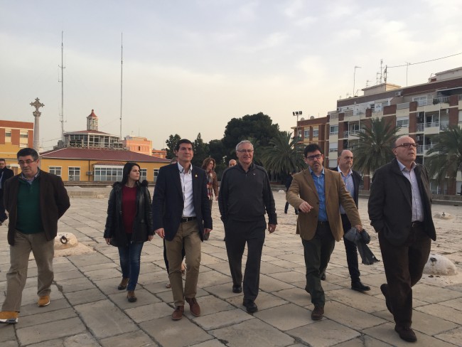 Visita a los silos de los alcaldes de Valencia y Burjassot