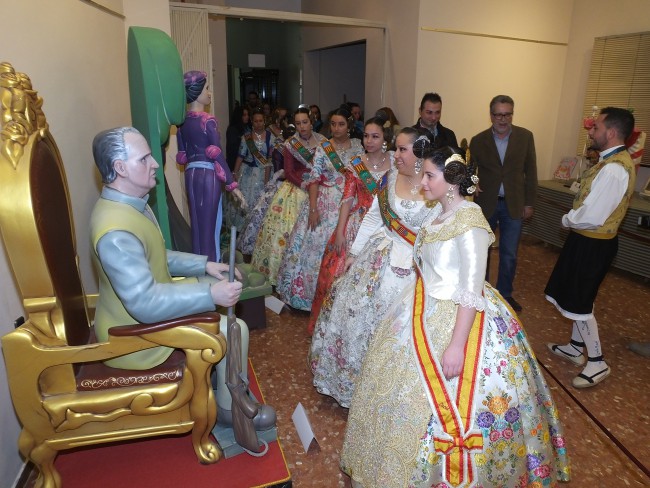 Albal. exposicion del ninot fallas 2016