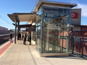 Catarroja estacion renfe ascensor