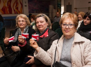 Entrega bonometros personas mayores