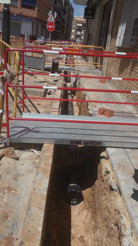 Aigues de l'Horta. Torrent.