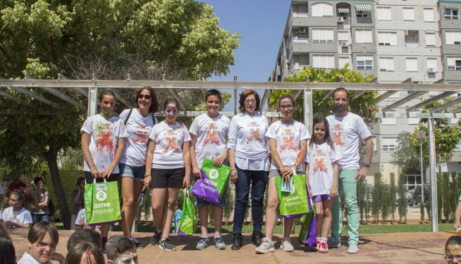 Alaquas. joc solidari. samarreta