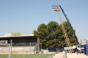 Catarroja. Mundial 82. retirada torres iluminación