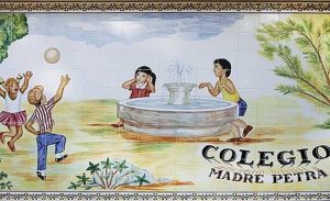 Colegio Madre Petra de Torrent