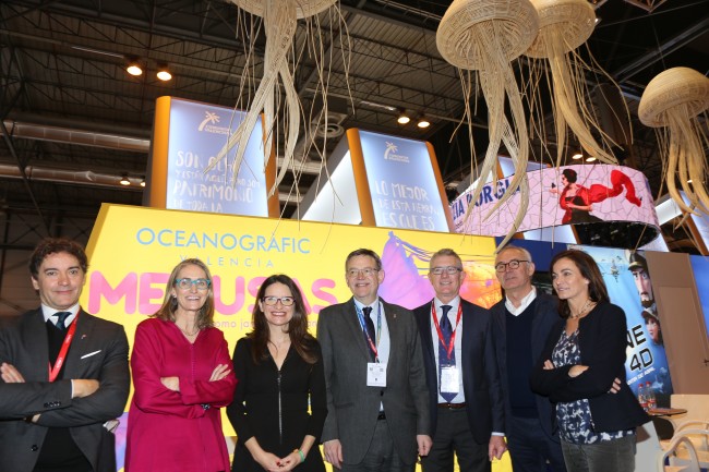 Visita Ximo Puig stand Oceanografic Fitur 2017