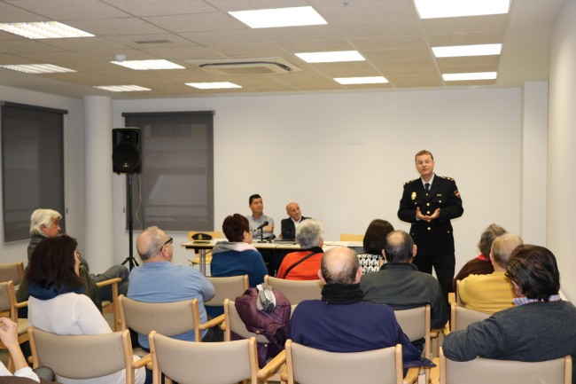 Charla Policía Nacional Torrent