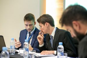 ESIC debate preuniversitario