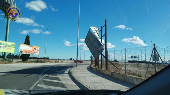 Temporal viento Alfafar cartel caido