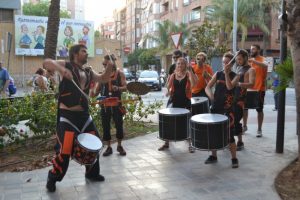 Animación Batucada Borumbaia Nit Oberta Moncada 2017