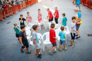 Juegos infantiles acuáticos en las fiestas de Mislata