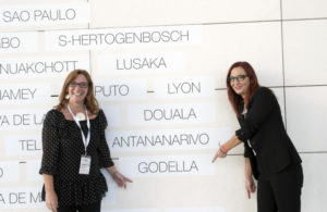 L'alcaldessa de Godella, Eva Sanchis, i la vicepresidenta de la Diputació, Maria Josep Amigó.