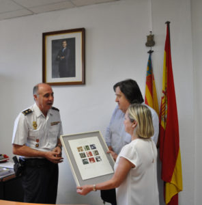 Recuperan un grabado perteneciente a la familia de Vicent Andrés Estellés