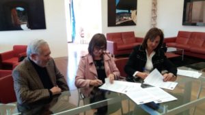El artista y académico de Quart de Poblet Antonio Tomás dona parte de su obra a la Generalitat