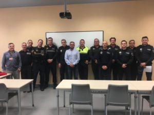 Policías de Picassent participan en un curso de pilotaje de drones del Ivaspe