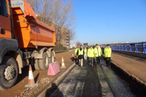 El delegado de Gobierno visita las obras de V-30