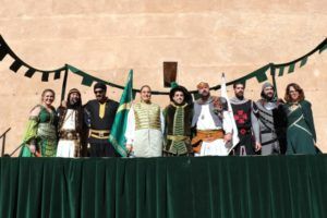 Los Moros y Cristianos de Torrent celebran el Mig Any