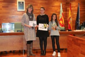 Los niños de Torrent eligen la mejor máscara para el carnaval 2018