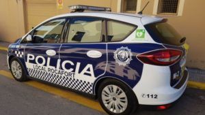 policía rocafort coches patrulla