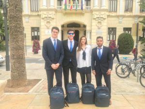 Foto Equipo Debate ESIC