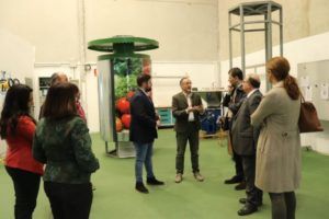 La Diputació impulsa un proyecto de mobiliario urbano que limpia el aire de dióxido de carbono y partículas