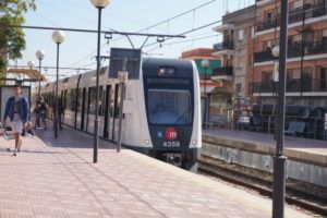 Metro estación Campamento Paterna