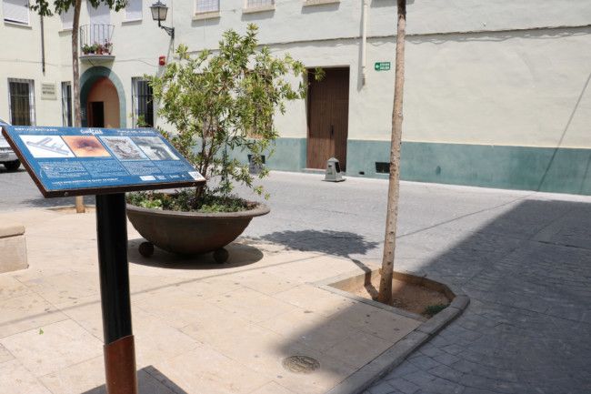 Plaza la Creu Refugio-Blindados