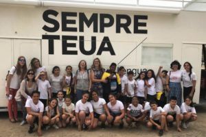 Xirivella s'apuja al ‘Bus de la llengua’