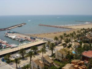 playa puerto deportivo pobla farnals