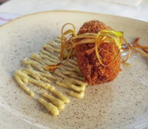 tapa de embutido y verdura de l'Horta del bar Marvi