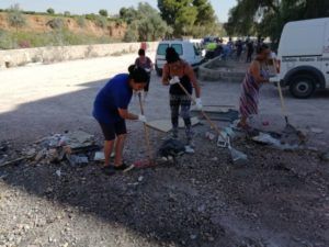 finca roja Torrent limpieza