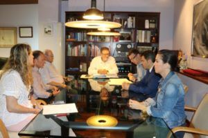 firma conveni premis literaris Torrent