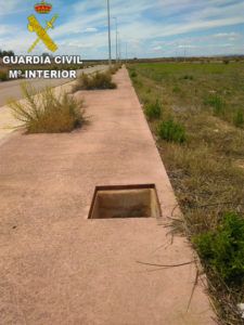 hurto tapas arquetas