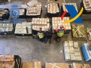 almacen pilas Manises Policia Nacional