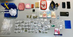 La Guardia Civil desactiva un punto de venta de droga cercano a una escuela infantil en Albal