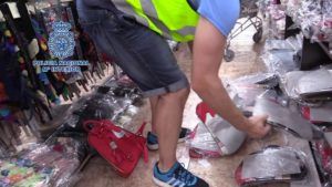 Policia nacional articulos falsificados Manises