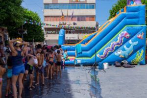 Juegos acuáticos fiestas Mislata