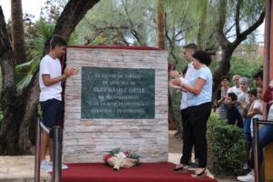 Torrent homenajea policia nacional Blas Gámez