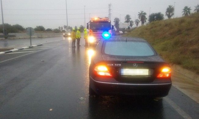 El temporal deja carreteras cortadas en Picassent, Puçol y Torrent y lluvias de hasta 18 litros en Picassent El temporal deja carreteras cortadas en Picassent, Puçol y Torrent y lluvias de hasta 18 litros en Picassent