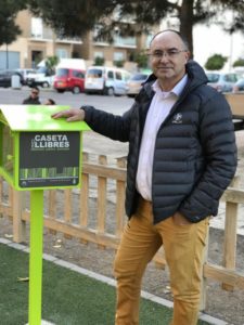 caseta de llibres Massamagrell