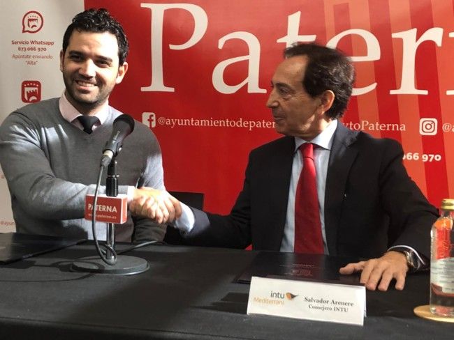 Juan A Sagredo y Salvador Arenere