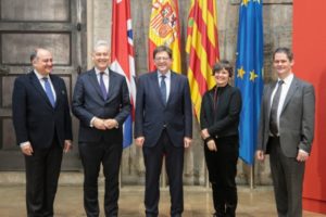 Ximo Puig recibe en audiencia al embajador británico